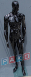 vybavení obchodu figuríny věšáky stojany doplňky Polsko